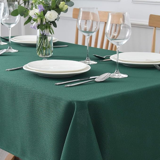maxmill 2 Pack Rectangle 52 x 70 Inch Hunter Green Textured Christmas Tablecloth Spillproof Wrinkle Free Table Cloth for Kitchen Dining Decoration, Fabric Table Cover for Outdoor and Indoor Use