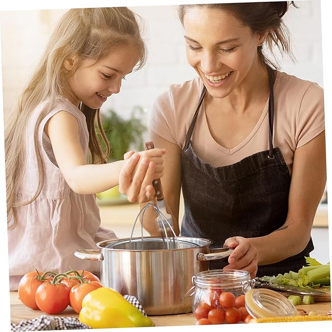 Hemoton Stainless Steel Colander with Handle, 8.26 X 7.08 X 3.58 Inch Vegetable Strainer Basket for Washing Fruits, Rinsing Rice, and Draining Pasta, Kitchen Food Strainer for Home Use