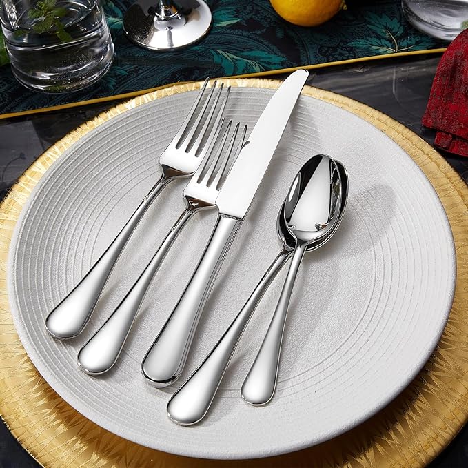KEAWELL Premium Verona 4-Piece 9.7 inch Knife Set – Mirror-Polished Stainless Steel Table Knives with Serrated Edges, Elegant Design and Comfortable Grip for Dining and Entertaining (Dinner Knives)