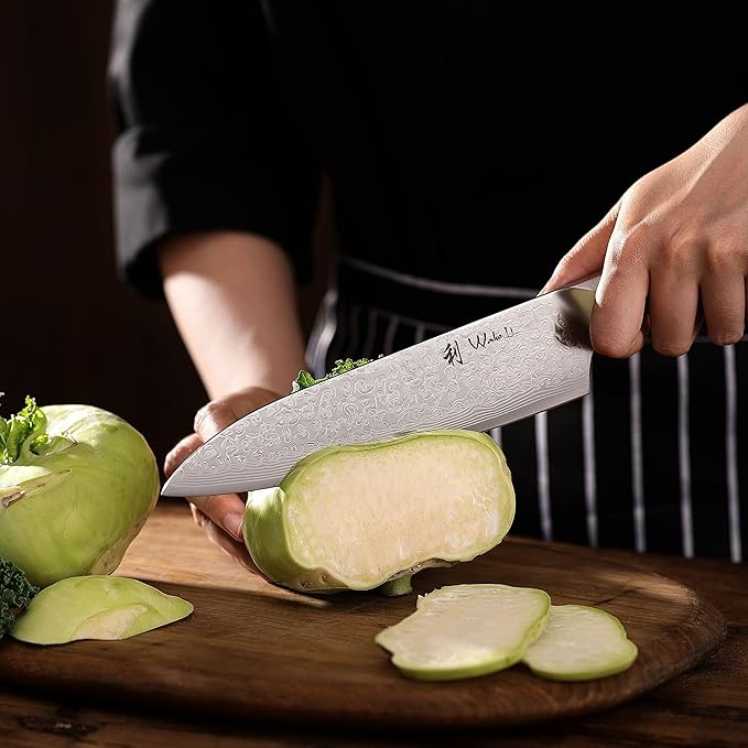 Wakoli Oribu Kiritsuke Chef's Knife I 20 cm blade made of 67 layers of Damascus steel, olive wood handle