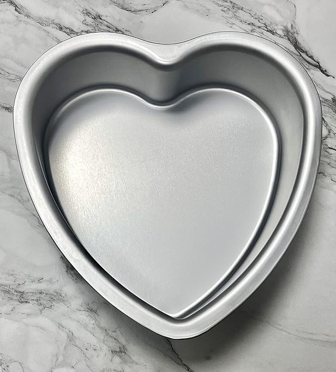 kefyixc Heart-shaped cake pan, heart-shaped cake tin, aluminum, 3-inch deep, 8-inch heart-shaped, for weddings, parties, family and other occasions cake (8 x 3 Inch)