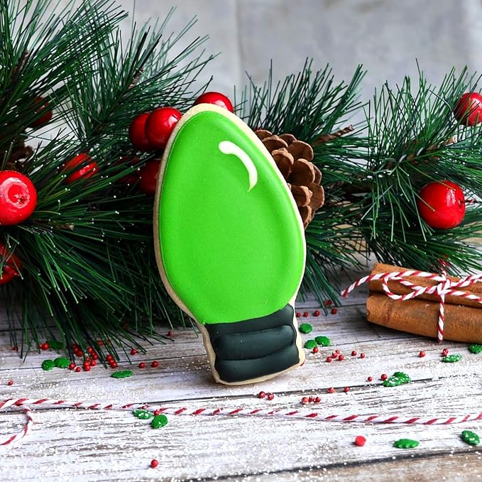 Christmas Light Bulb Cookie Cutter - 3.9 Inch - Stainless Steel (Light Bulb)