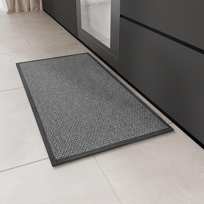 Kitchen Rug, Rubber Non Slip Kitchen Rugs Washable, Absorbent Runner Mat for Floor, Machine Washable Standing Mats for in Front of Sink, Door, Laundry, Entryway, Entrance (Black, 30" × 17.3")