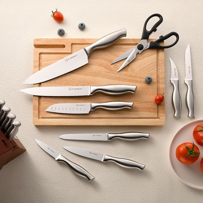 Knife Set, 15-Piece Kitchen Knife Block Sets with Built-in Sharpener, German Stainless Steel Knife Block Set, Dishwasher Safe and Ergonomic