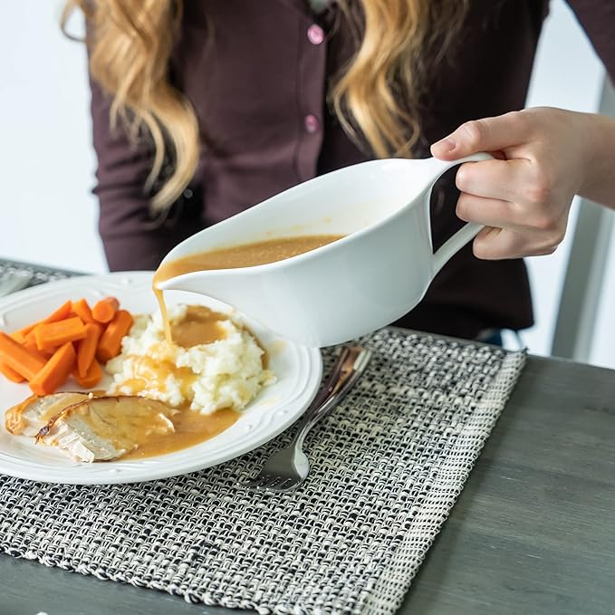 Heartland Home 16oz Porcelain Gravy Boat with Spout – Large Gravy Bowl for Sauce, Cream, and Milk with Large Pourer and Fewer Drips - Microwave and Dishwasher Safe – Classic Ceramic Gift, White