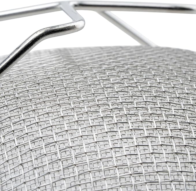 Winco Strainer, 10.5-Inch Diameter, Double Mesh, Medium, Nickel, Tan