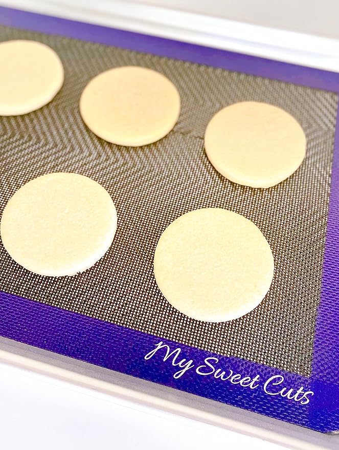 Baking Mat - Cookie Baking Mat - Nonstick - Non spread - Silicone Baking Mat (1)