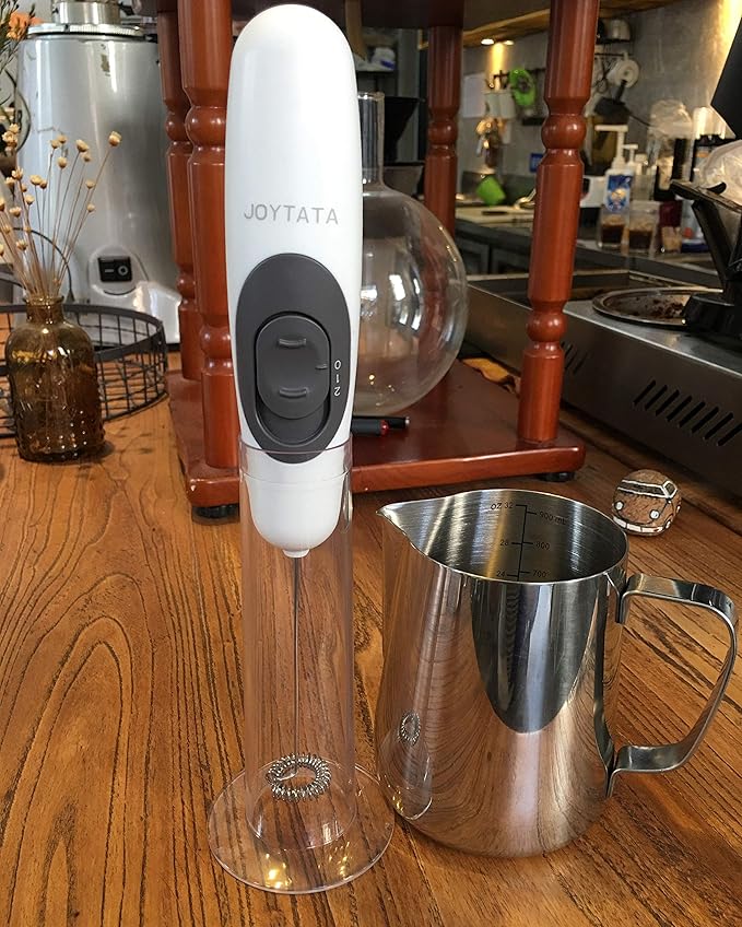 Frothing Pitcher 32oz Stainless Steel Cup with Double Measurement Scale Perfect for Latte Art Milk Frother Cup 32oz SUS304 Stainless Steel Milk FrotherPitcher Steaming Pitcher 900ML