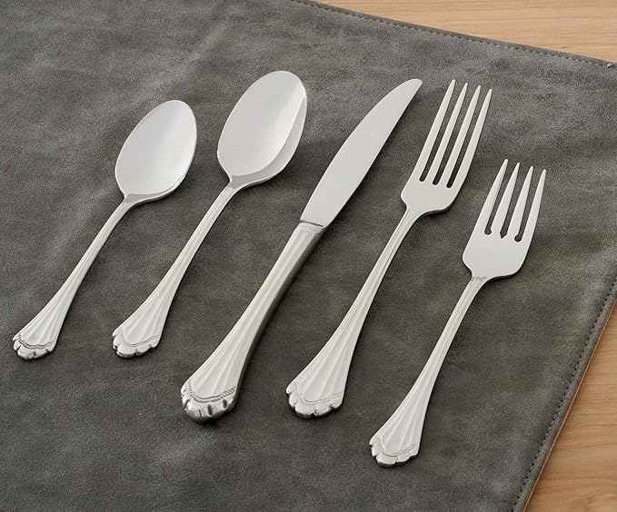 Oneida Marquette Fine Flatware Dinner Knives, Set of 4, 18/8 Stainless Steel, Silverware Set, Dishwasher Safe