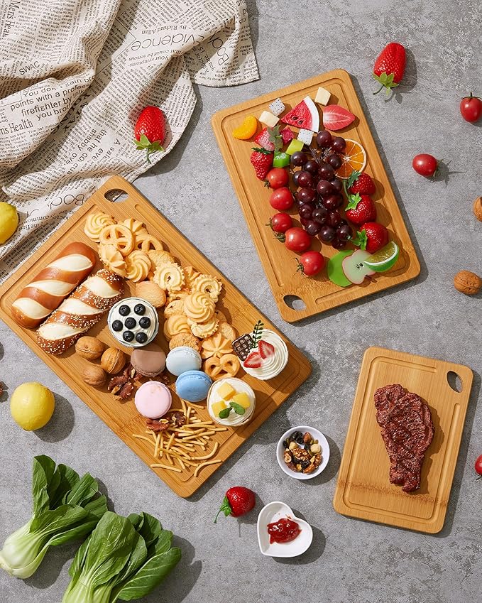Garvee Bamboo Cutting Board Set of 3, Multi-Sizes Kitchen Cutting Boards with Deep Juice Grooves & Built-in Handle, Wooden Chopping Boards for Charcuterie, Vegetables & Fruit