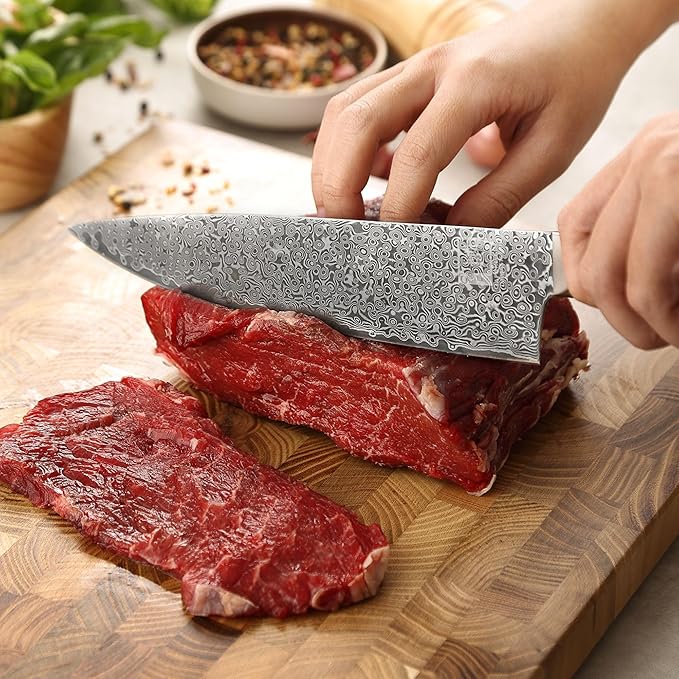zayiko Black Edition Damascus Knife Gyuto I 20 cm blade made of 67 layers of VG10 Damascus steel I Ergonomic Pakkawood handle I Professional kitchen knife for meat, fish & vegetables I In a gift box