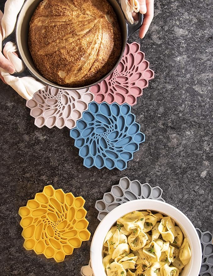 modern-twist 7 x 7" Hive Silicone Trivet, Heat Resistant Up To 675°F, Non Slip, Protects Table From Heat, Rose, Pack of 1