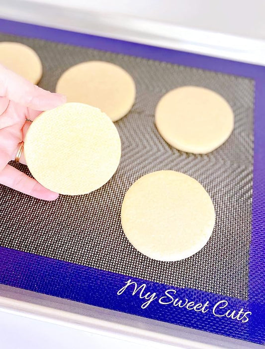Baking Mat - Cookie Baking Mat - Nonstick - Non spread - Silicone Baking Mat (1)