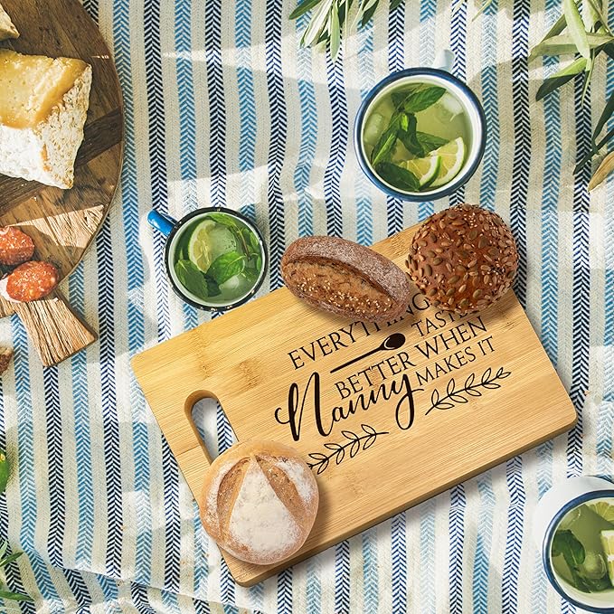FONDCANYON Nanny Gifts - Bamboo Cutting Board Kitchen Decor, Perfect for Nanny's Christmas, Birthday, or Mother's Day