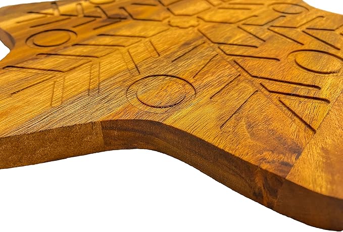Treen Art Wood Cutting Board for Kitchen Star Shaped Wooden Cutting Board with Grooves, Christmas Decorative cutting board for Cheese and Charcuterie Serving Platter 11"L x 11"W