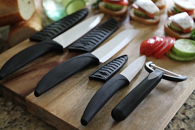 Miracle Blade IV World Class Professional Series White Ceramic 7-piece Kitchen Knife Set with Protective Blade Covers