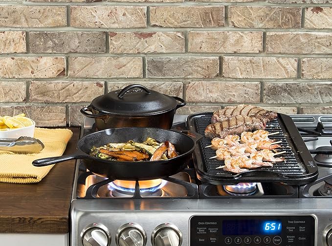 Lodge 2 Quart Pre-Seasoned Cast Iron Dutch Oven with Lid - Dual Handles - Use in the Oven, on the Stove, on the Grill or over the Campfire - Black
